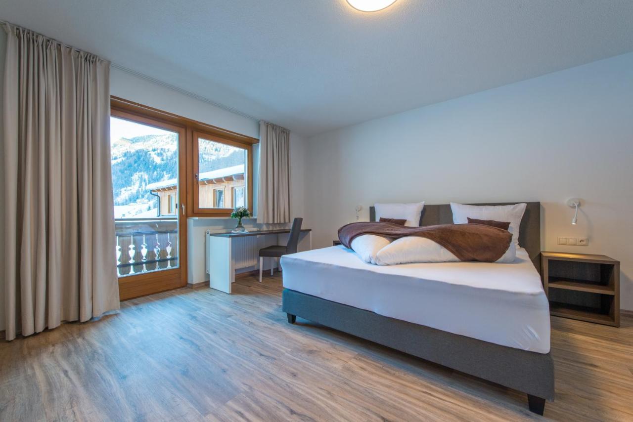 Hotel Bacher Riva di Tures Exterior foto